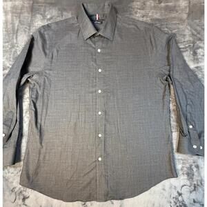 Tommy Hilfiger Men’s Gray Long Sleeve Button Down Shirt  XL